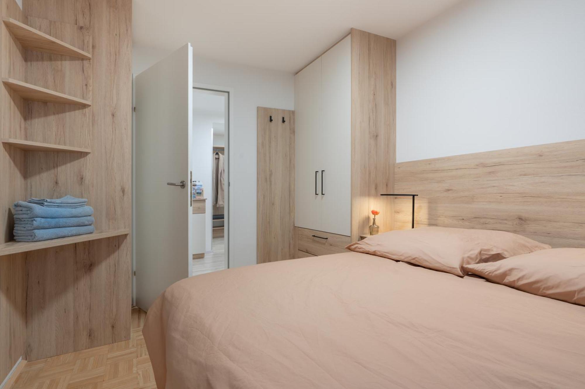 Modern Apartment, Full Kitchen, For 6 Gmunden Dış mekan fotoğraf