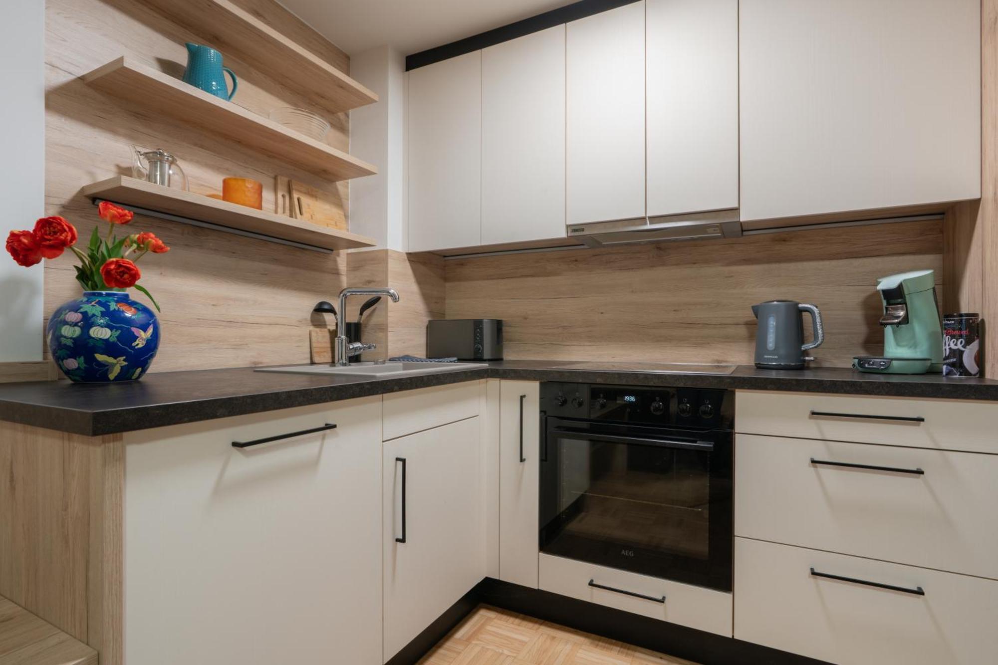 Modern Apartment, Full Kitchen, For 6 Gmunden Dış mekan fotoğraf